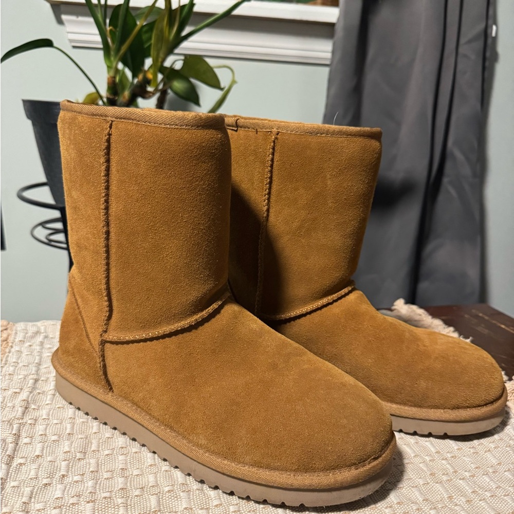 Koolaburra Tan Suede Boots